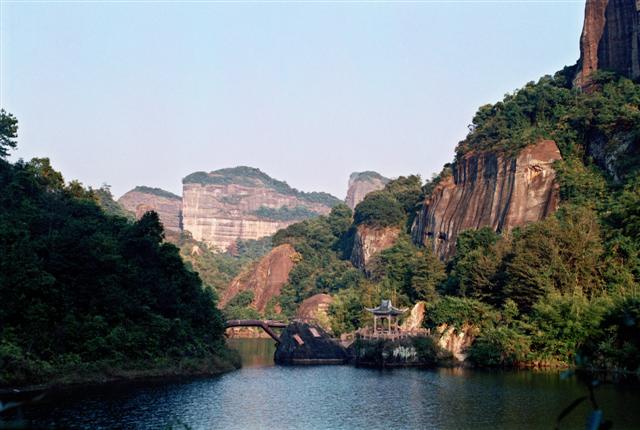 丹霞山(纜車往返)