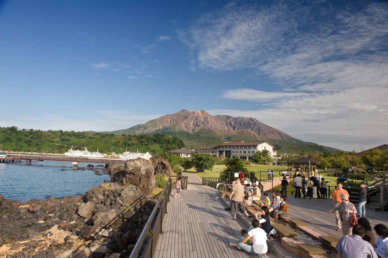 D3：櫻島熔岩海濱公園(足湯體驗)