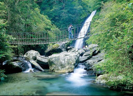 【新寮瀑布步道】