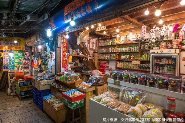 過年走春逛老街～美食小吃、懷舊童玩、歷史古蹟一次體驗！