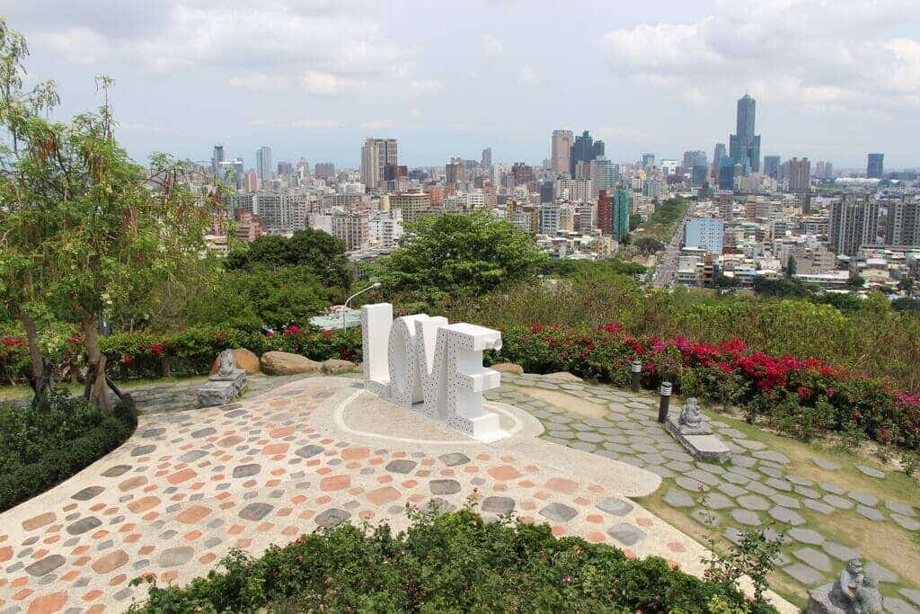 壽山情人觀景台(高雄旅遊網 提供)-壽山情人觀景台