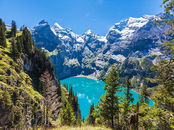 歐士能湖 Oeschinensee-瑞士、美景不一樣