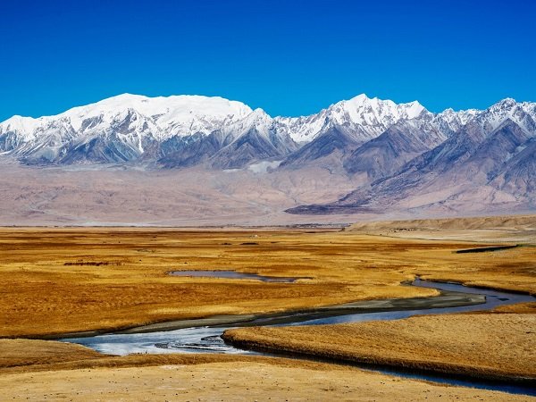 帕米爾高原-D8：帕米爾旅遊區含區間車