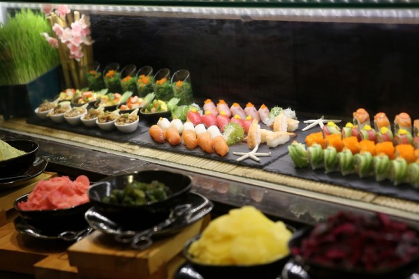 SO/BANGKOK：RED OVEN國際自助餐