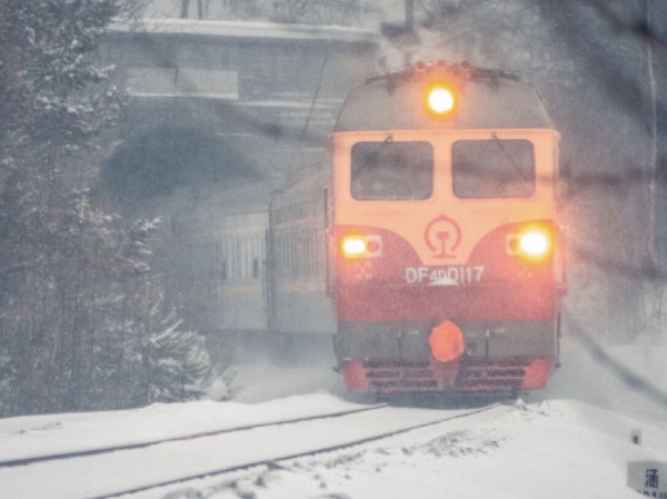 D2：雪國列車：哈爾濱＝漠河