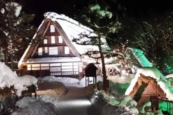 4-飛驒之里：合掌屋點燈