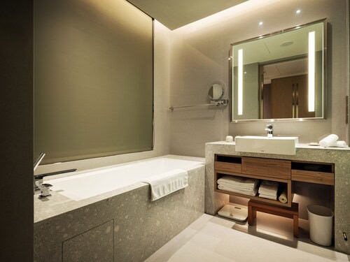 名人堂花園飯店-豪華客房-【客房房型】