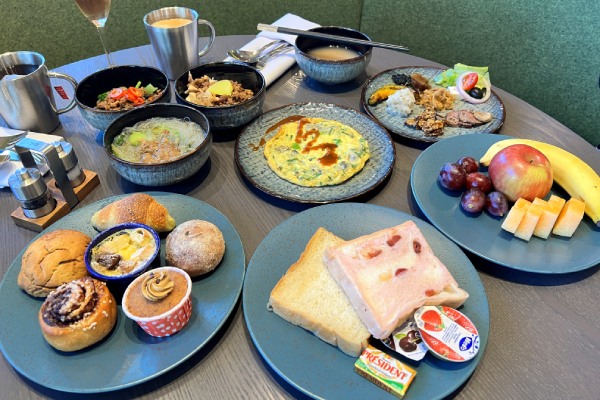 一泊四食