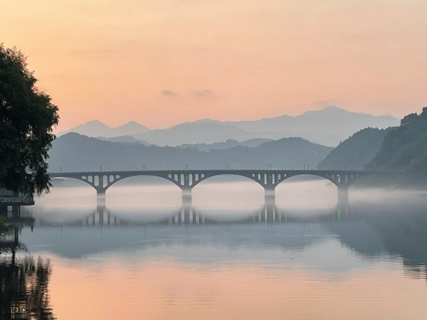 D8：富春江旁漫步