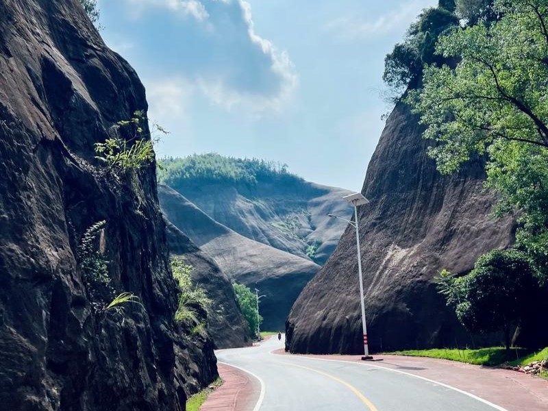 馬皇丘大峽谷-郴州打卡景點