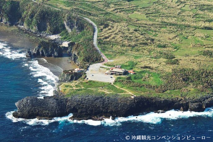 圖片出處:©沖縄観光コンベンションビューロー-沖繩最北點．邊戶岬