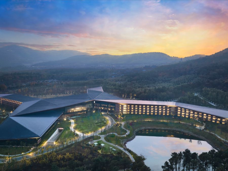升等乙晚南京牛首山希爾頓酒店(2023年開幕)