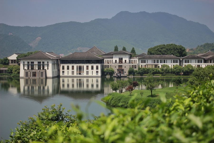 升等乙晚杭州富春山居度假村