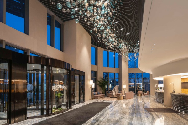 升等乙晚法國雅高集團品牌酒店