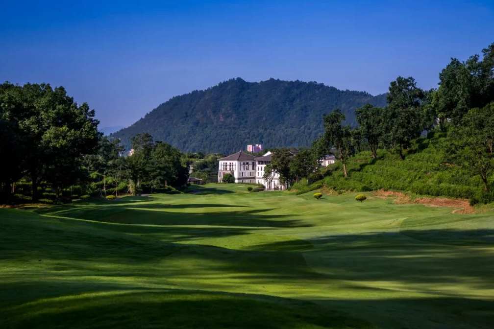 富春山居高爾夫球場-球場簡介「富春山居高爾夫球場」