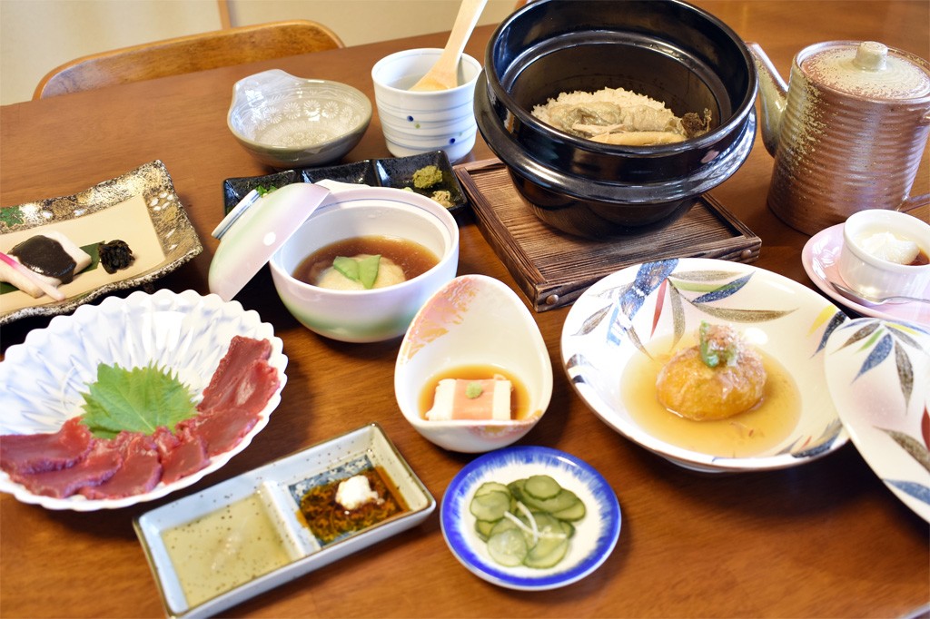 照片僅為示意圖，實際菜色依現場提供為主-