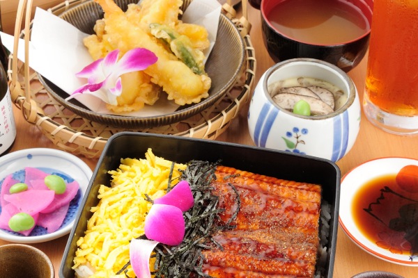 風味餐食
