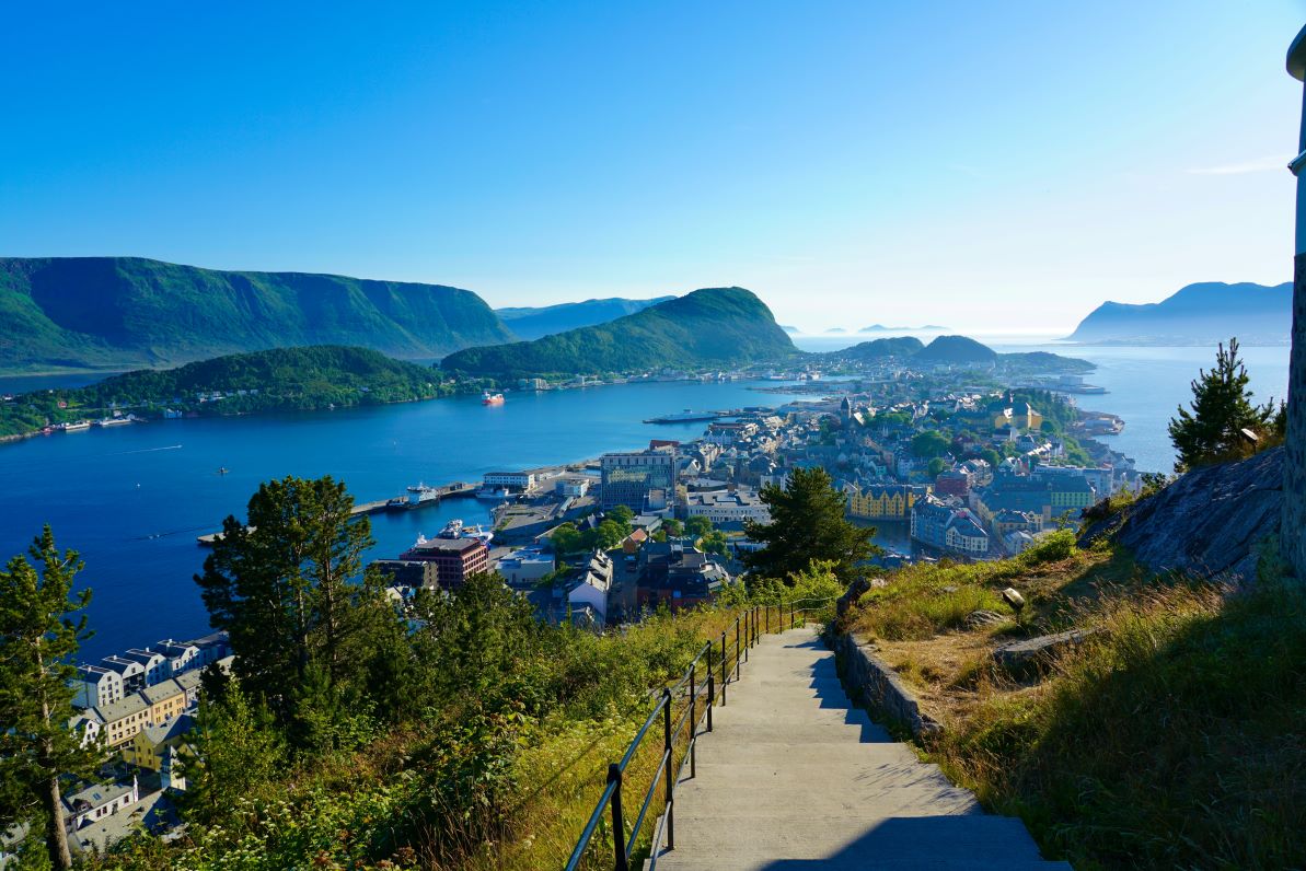 D6：Aksla山觀景台