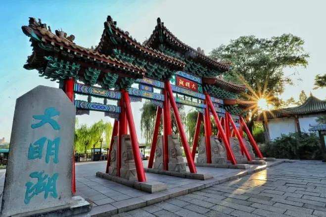 濟南大明湖-濟南大明湖