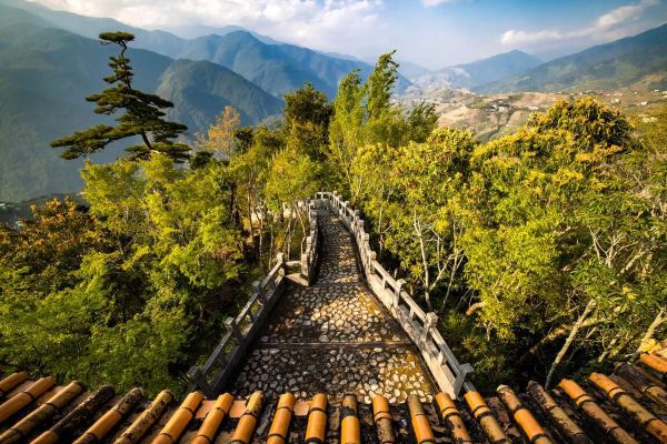 圖片擷取:參山國家風景區管理處-梨享森活｜梨山風景區雲端上的果香仙境