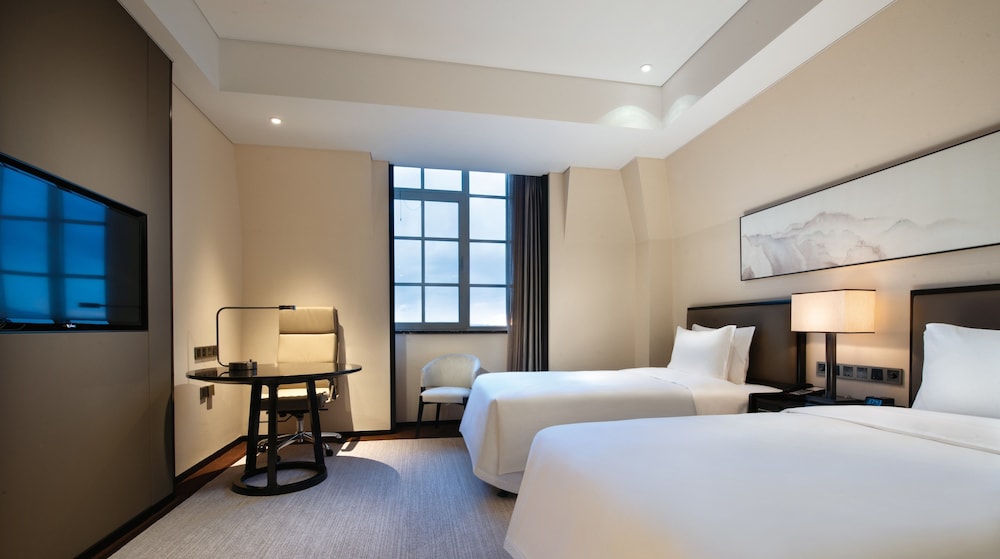 升等乙晚五星酒店