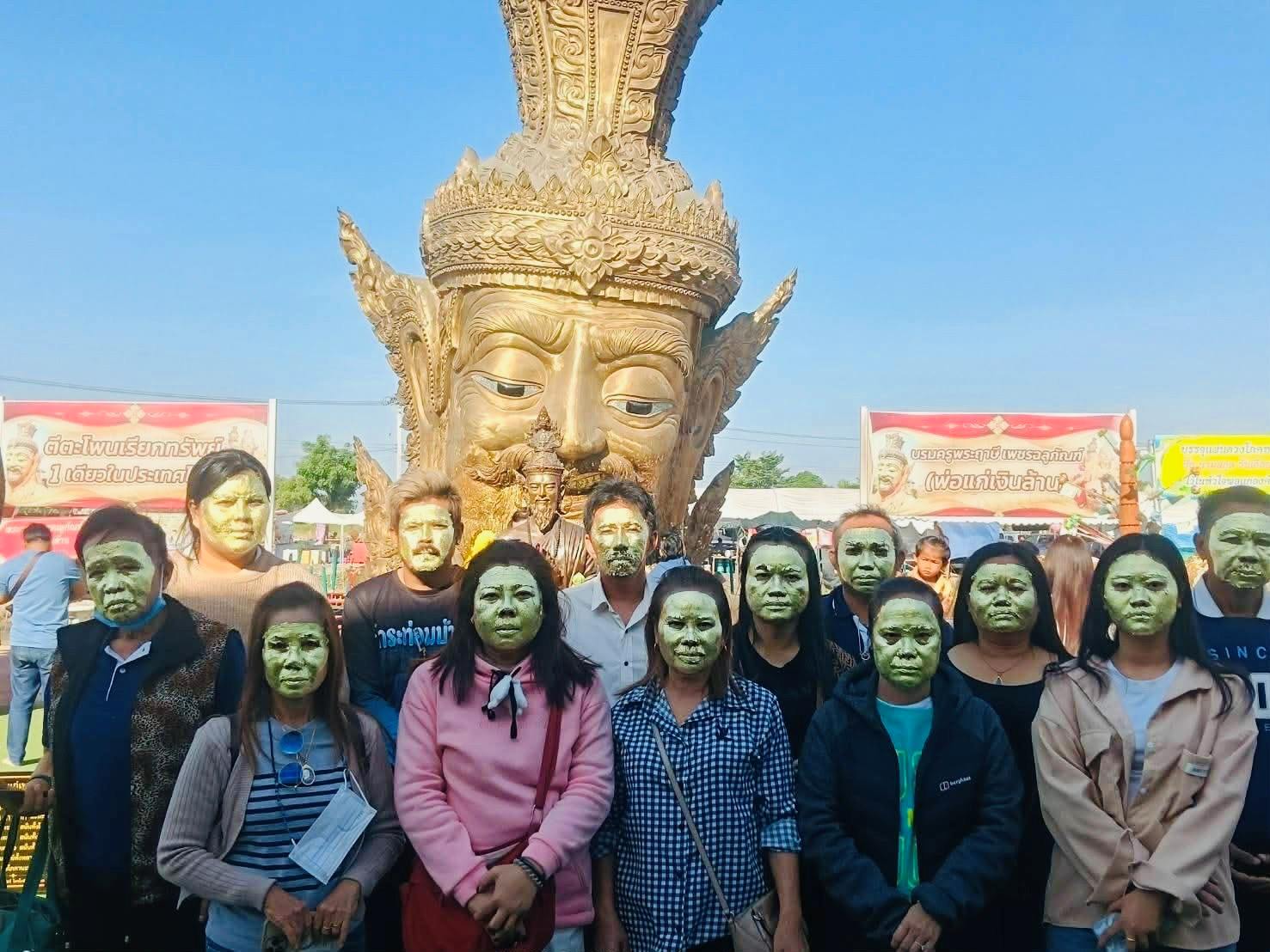 泰國六人行、第二人減2000貼金箔財神廟、最新地標百貨、精品咖啡廳、洽圖洽周末市集五日- 國外團體旅遊｜colatour 可樂旅遊